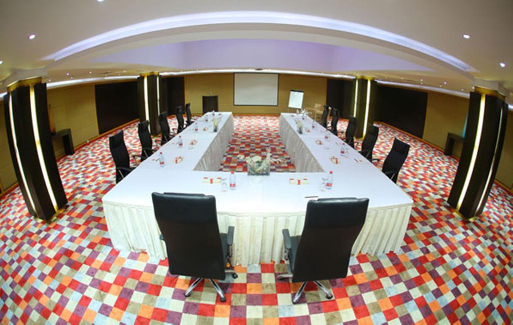 Crom Express Airport Hotel - Jeddah Dschidda Exterior foto