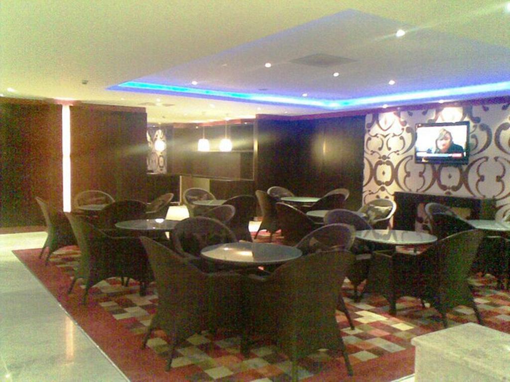 Crom Express Airport Hotel - Jeddah Dschidda Exterior foto